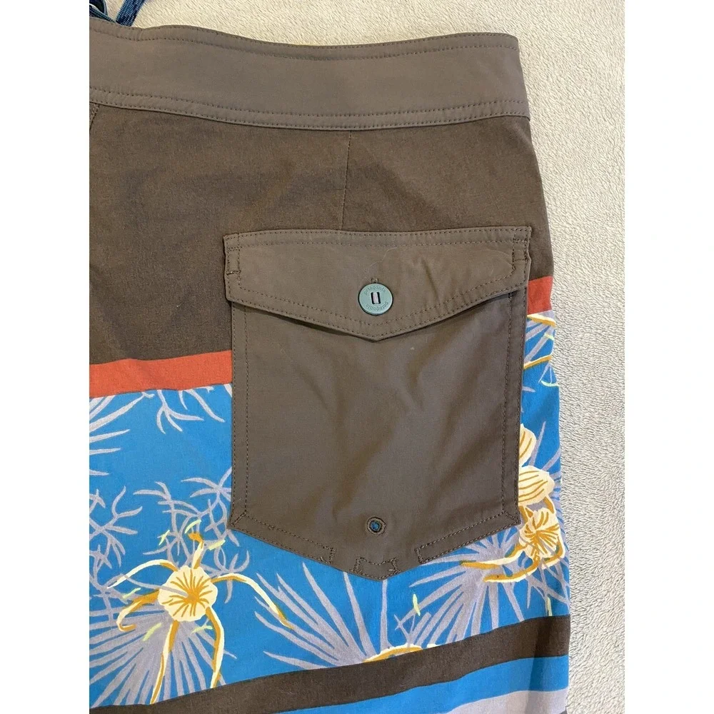 PATAGONIA Men Wavefarer Board Shorts 20